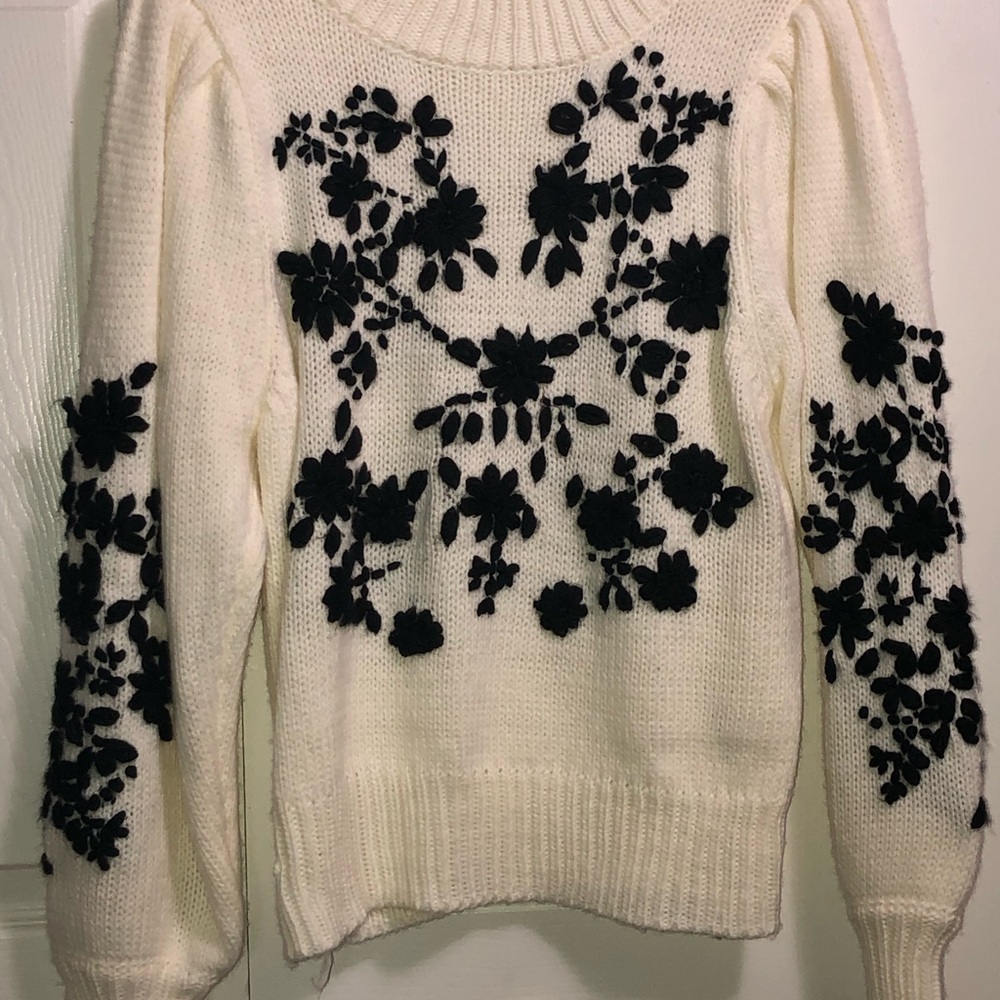 Floral Embroidered Sweater - Cream and Black